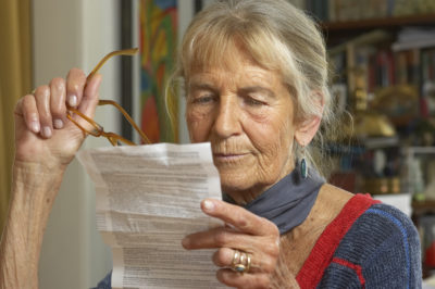 Pacientam ir tiesības zināt viņa ārstēšanas plānu, kādi medikamenti jālieto, kādas tam būs sekas, blakus parādības. Ir arī dažas medikamentu grupas, kurus izrakstot, ir ļoti jāseko līdzi dažādiem marķieriem pacienta analīzēs, un par to pacienti tiek brīdināti. Foto: ABDA 